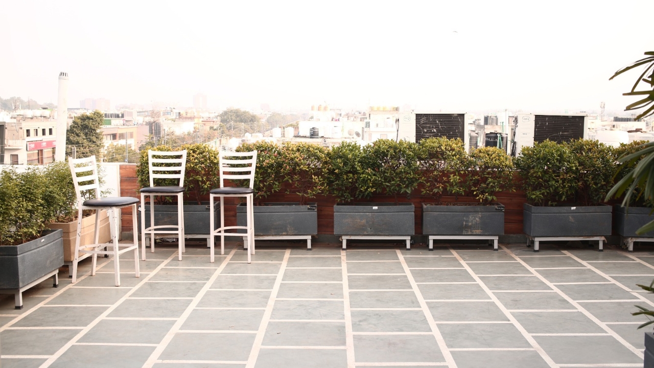 Hot Desking Space SaketOjas Coworking